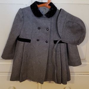 Girls wool coat with matching bonnet